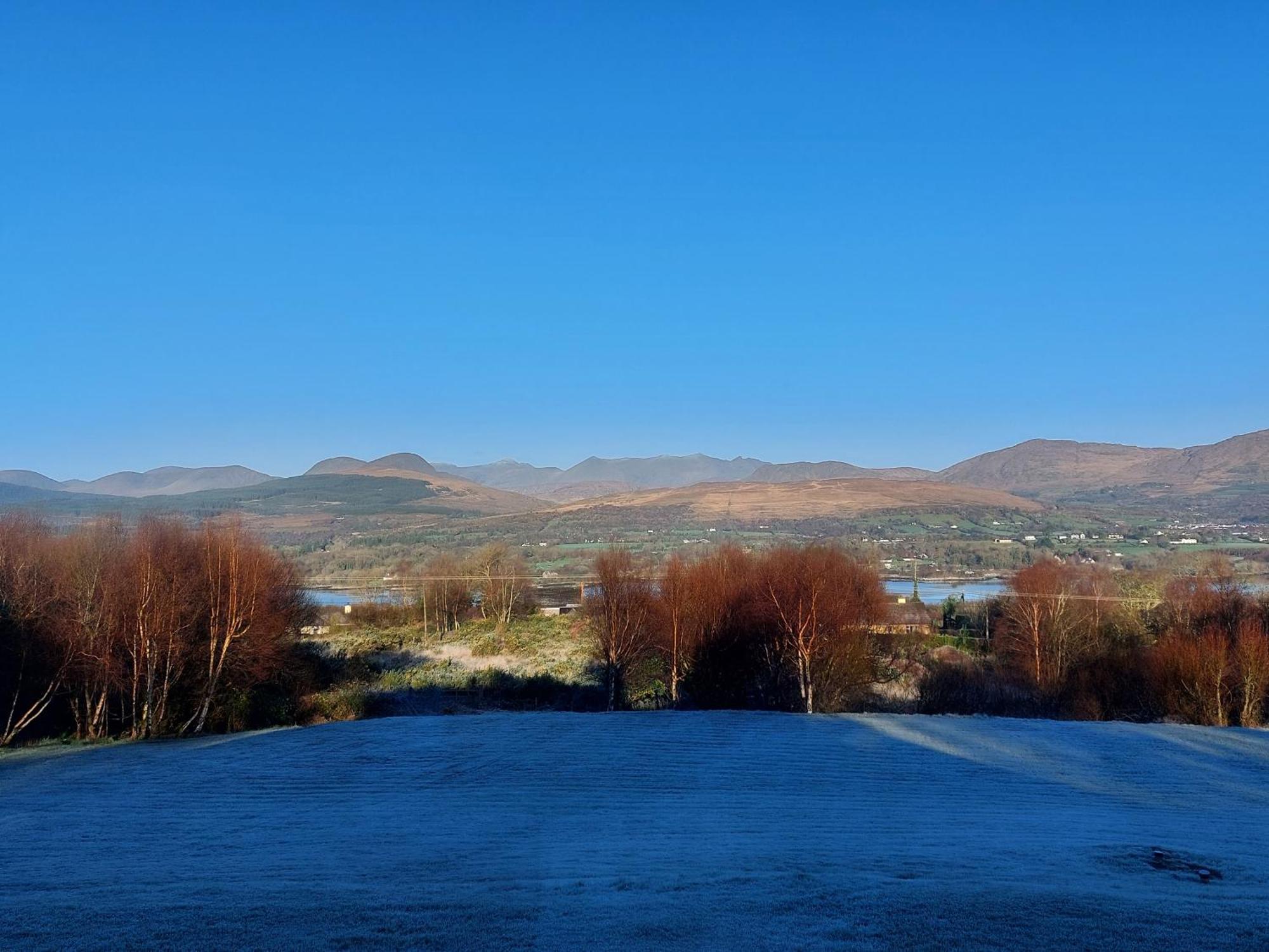 Misty Bay - Kenmare Hotel ภายนอก รูปภาพ