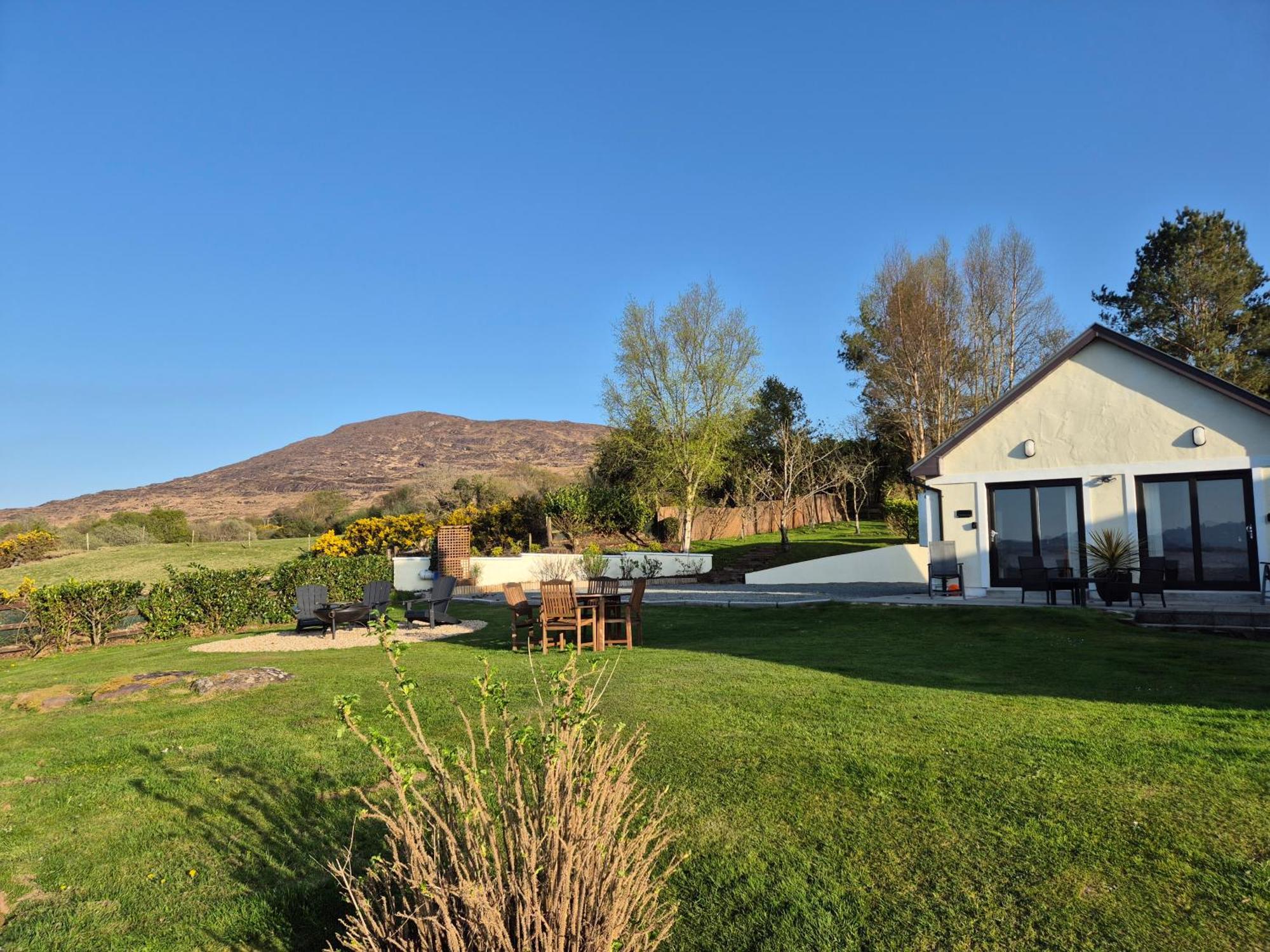 Misty Bay - Kenmare Hotel ภายนอก รูปภาพ