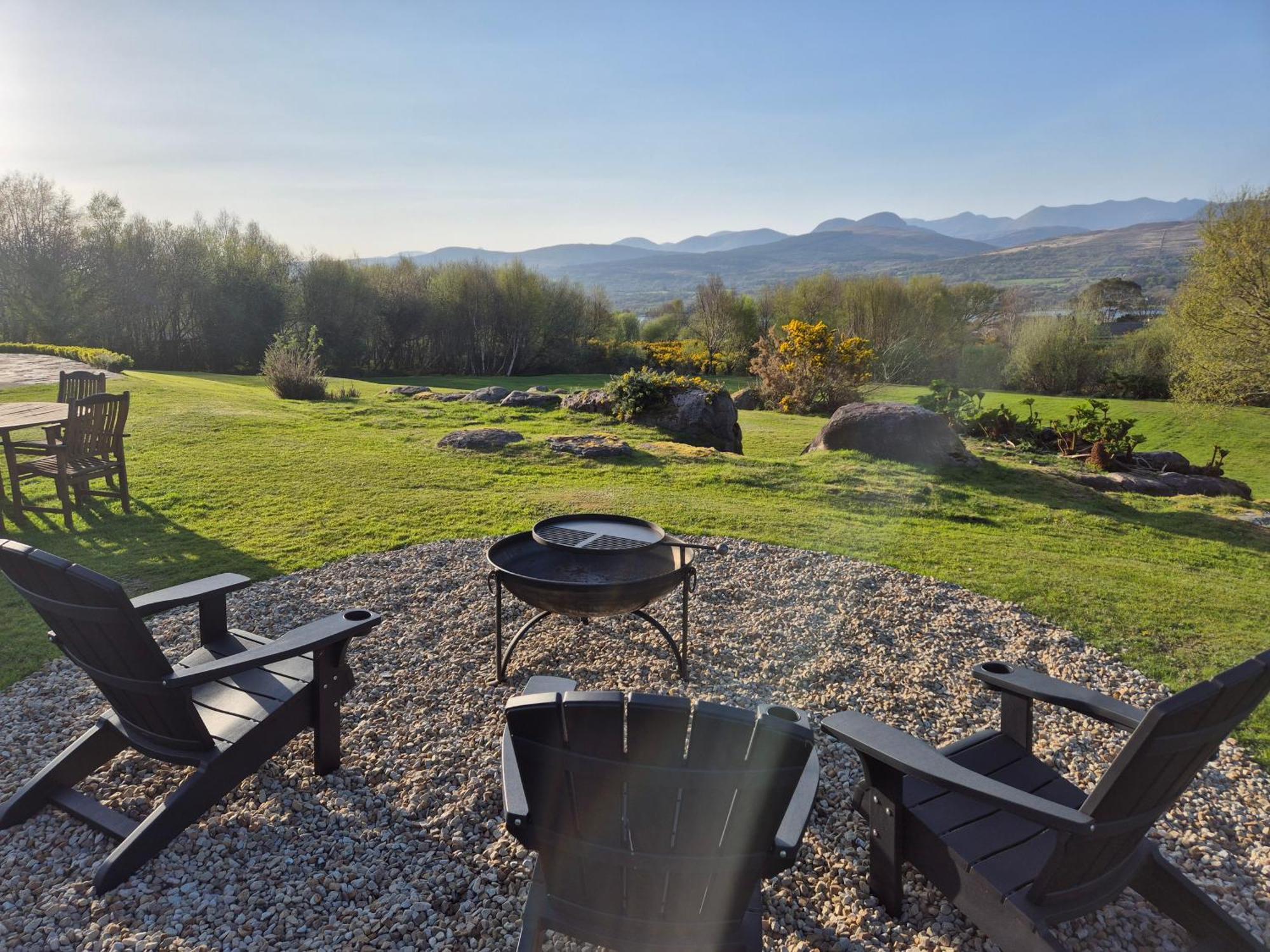 Misty Bay - Kenmare Hotel ภายนอก รูปภาพ